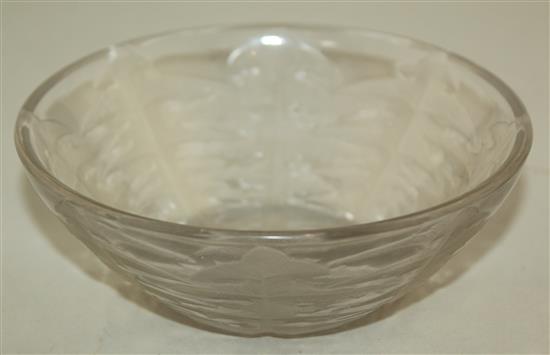 A René Lalique Pissenlit pattern clear and frosted glass small bowl, 13cm